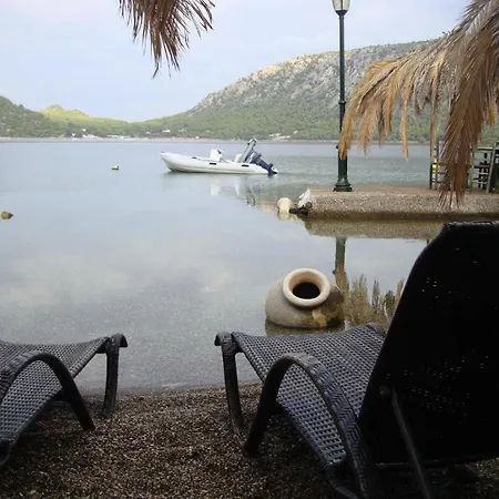 Mantas Bay Λουτράκι