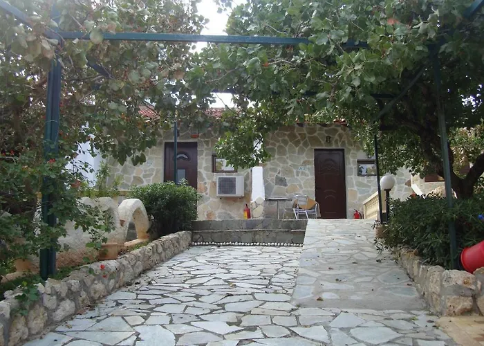 Mantas Bay Casa de hóspedes Loutráki